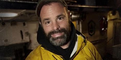 Here's Where You Can Stream Deadliest Catch .